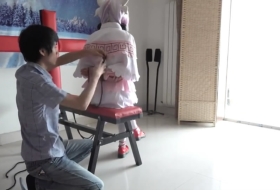 甜甜的瑶儿妹子，戴上眼罩更美了 白袜更清纯 还很怕痒呢